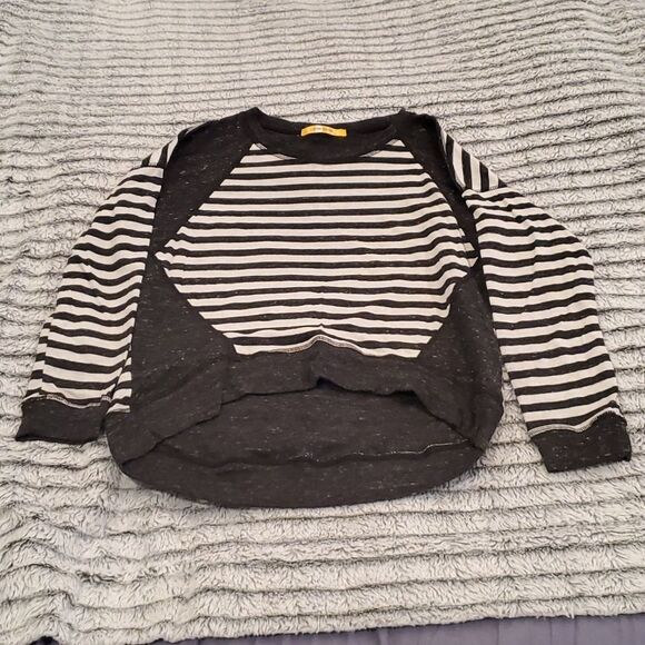 Gray striped high low Cotton Innovation sweatshirt size M - Picture 1 of 6